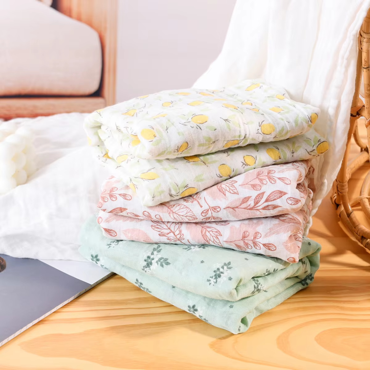 Elinfant 3 Pcs/Set Muslin Baby Swaddle Blanket 100% cotton 120*110cm 2 Layers Newborn Baby Bath Towel Wrap Baby Products