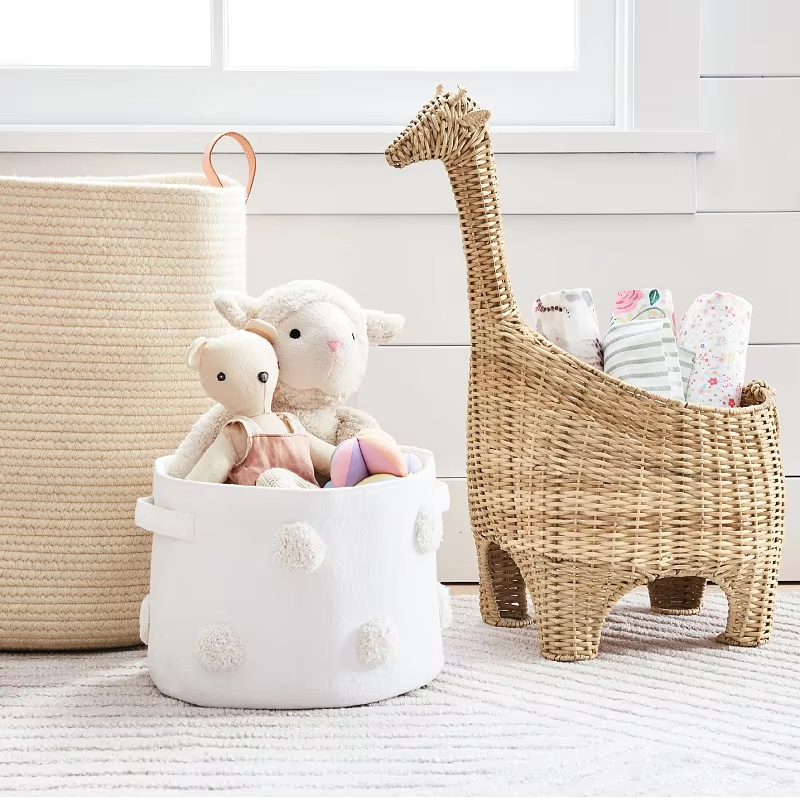 Handwoven Rattan Giraffe Storage Basket Creative Kids Toy Organizer for Bedroom Multifunctional Snack Bin Home Sundries Basket